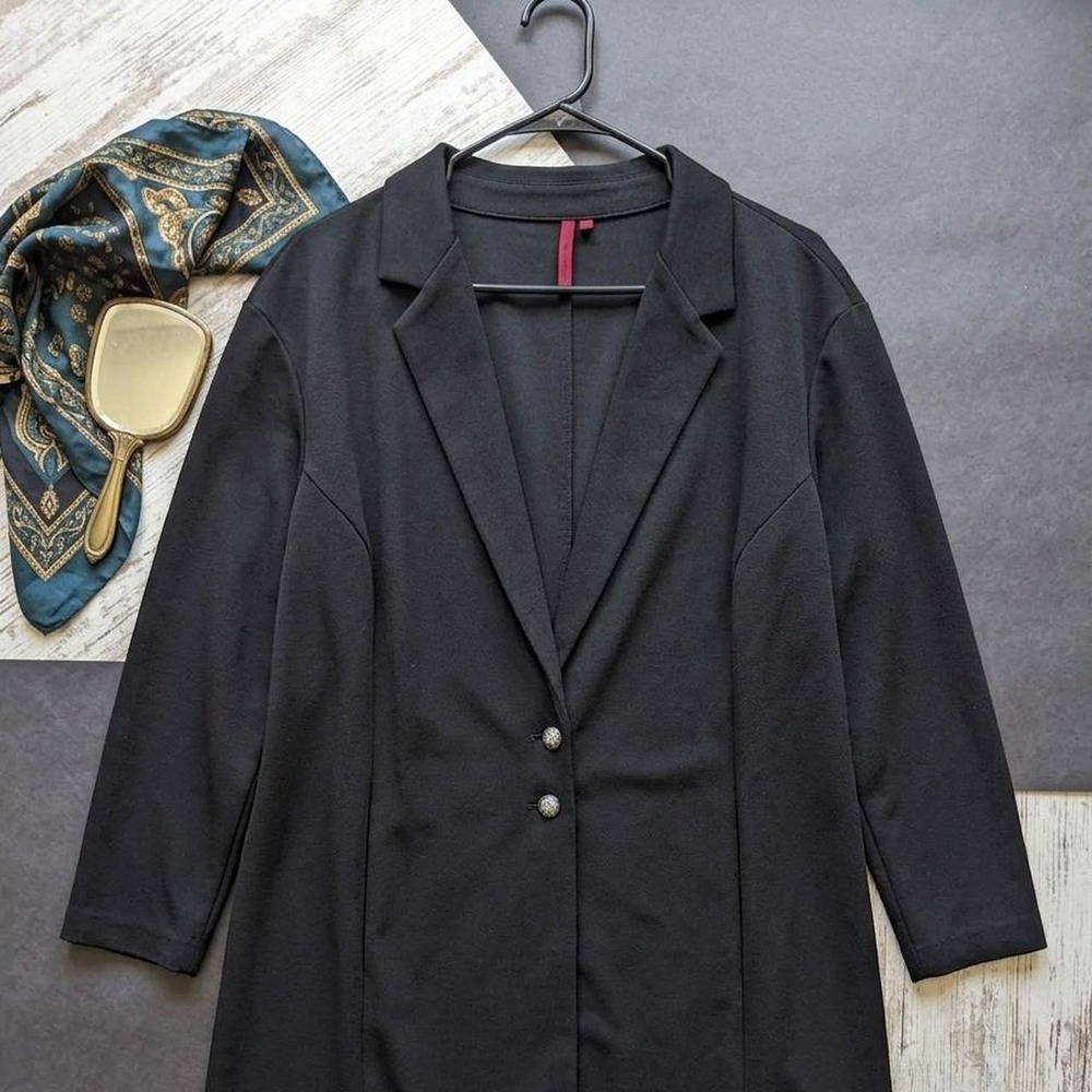 Love Scarlett Black Longline Blazer Jacket 3X Silver Crest Buttons Plus Size